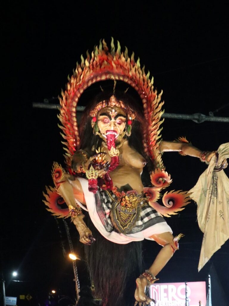 nyepi bali ogoh ogoh jour du silence