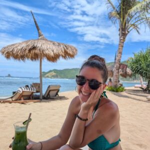 moi lilifoodiestravel a biras beach bar a tempah beach pantai lancing a kuta lombok guide pratique