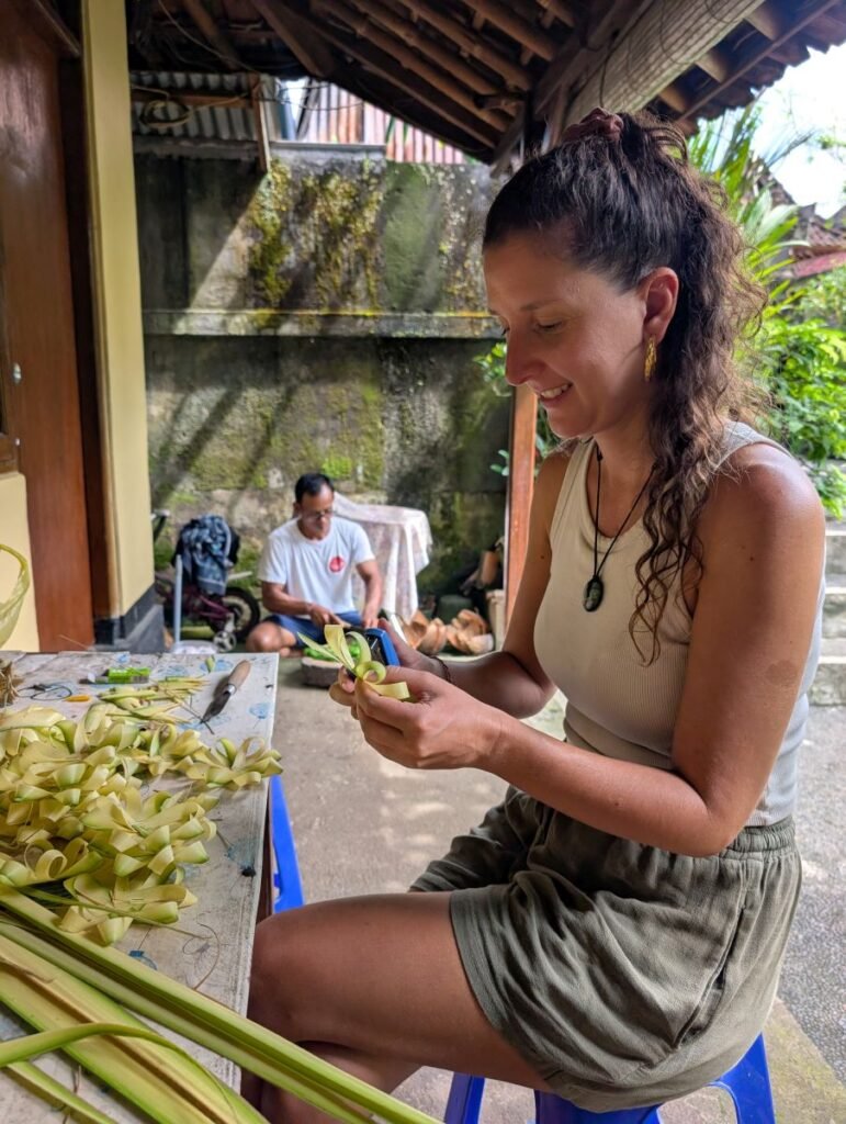 journée keliki village ubud bali dans famille balinaise moi avec eux lilifoodiestravel